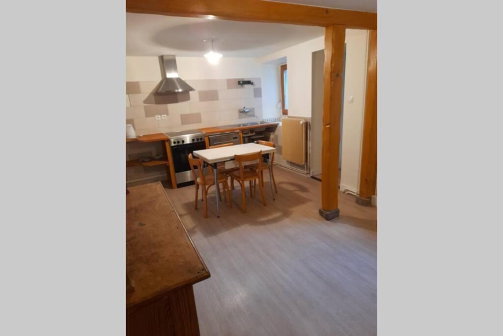 Charmant Petit Appartement Avec Bel Exterieur. Saint-Amarin Dış mekan fotoğraf