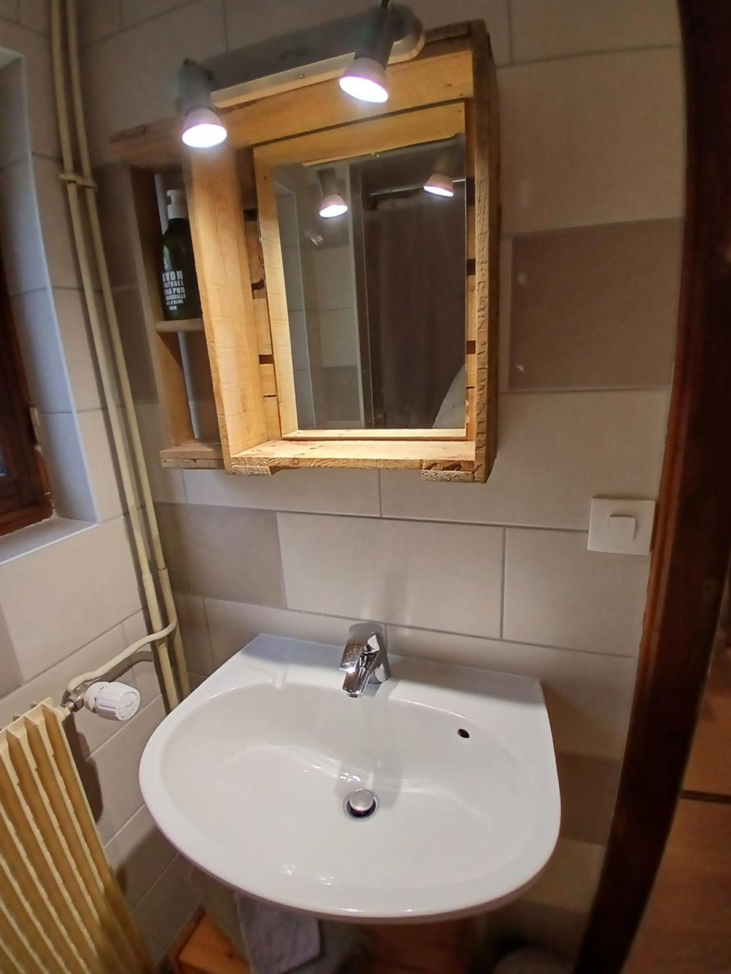 Charmant Petit Appartement Avec Bel Exterieur. Saint-Amarin Oda fotoğraf